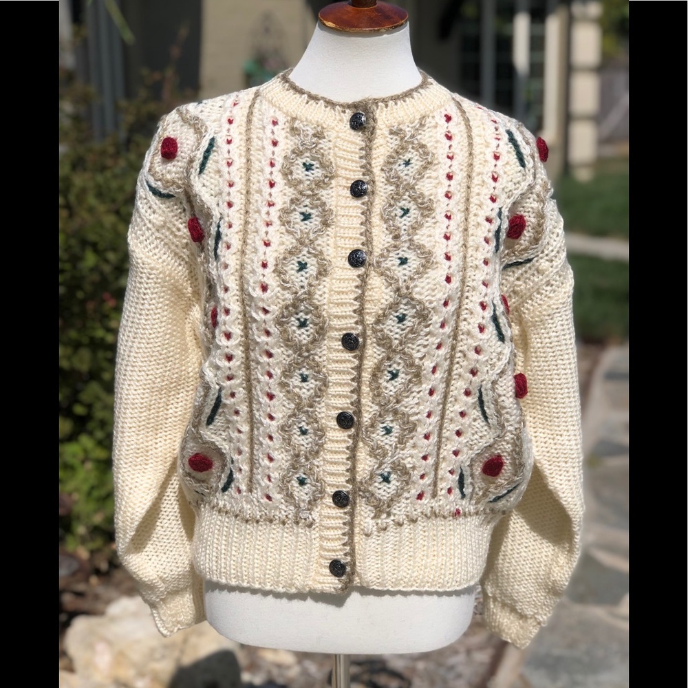 Vintage chunky cream button up sweater L Russ